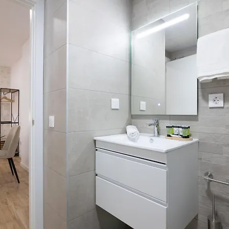 Dormforyou Arena Standard 3* Walencja