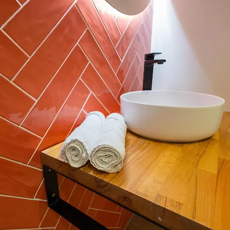 Florit Flats - The Joaquin Sorolla Station Valencia