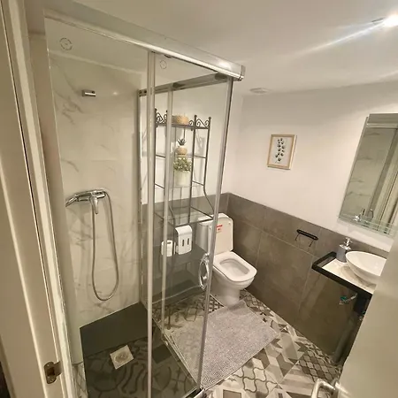 Cosy At The Cathedral With Wifi Walencja