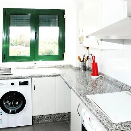 Artes Y Ciencias + Garaje + Netflix アパート *