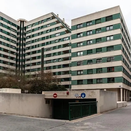 Artes Y Ciencias + Garaje + Netflix * バレンシア