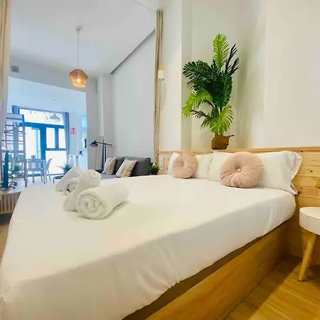 & Cozy Flat Close The Apartment *