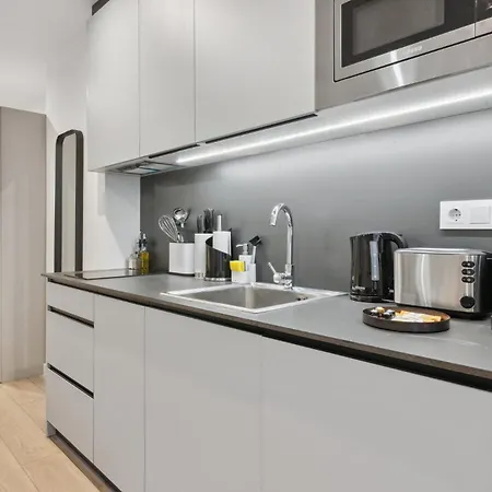 Апартаменты Limehome Carrer Del Pare Palau I Quer *