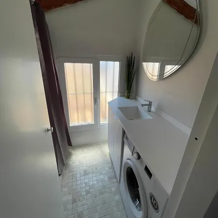 Apartment Atico Con Terraza Cerca De La Plaza De La Virgen