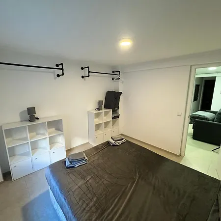 Piso Nuevo Al Lado Del Mar Apartman *