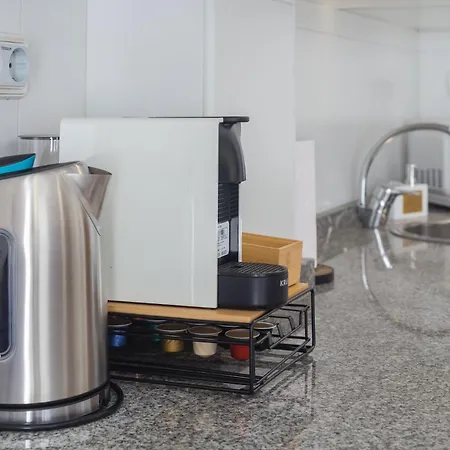 Apartment Piso Familiar Cerca Del Centro, Ac Y Wifi Gratis *