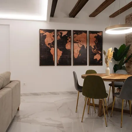 Market - Ciutat Vella, Exclusively For Families - Mid-term *