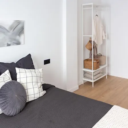 Vlc Host - Leones Valencia