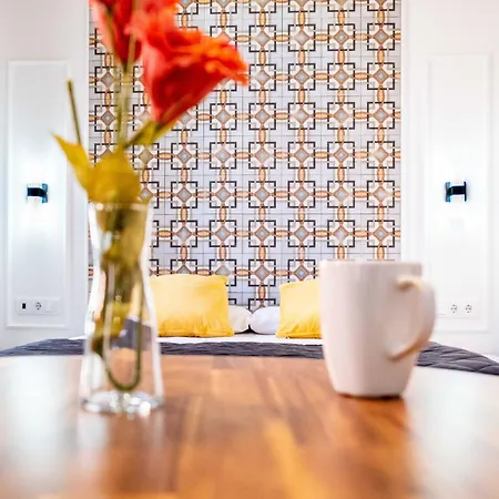 Classy With Unique Design Apartment Valencia