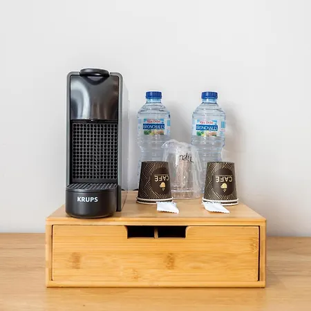 Отель Nalu Boutique Валенсия