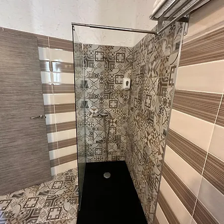 Flats Puente Ademuz De 3 Walencja