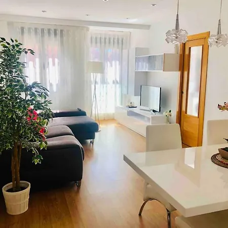 Great Close To Center Apartment