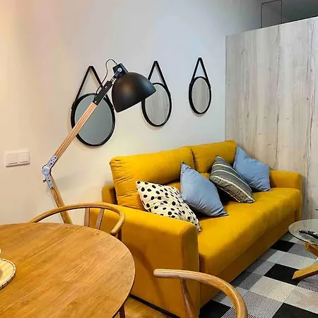 Apartman Chic Avec Terrasse, Lumineux Et Calme 1 *