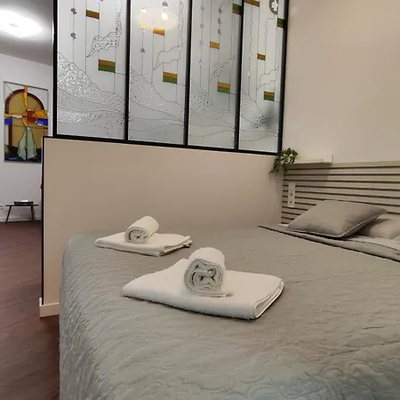 Reina Apartman
