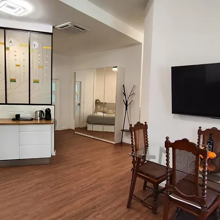Reina Apartman Valencia