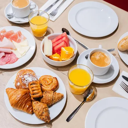 Dwo Hotell