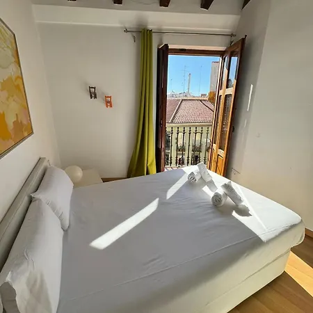 Tossal Apartman