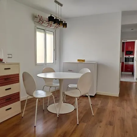 Apartmán Piso Cerca Universidades Y Playa