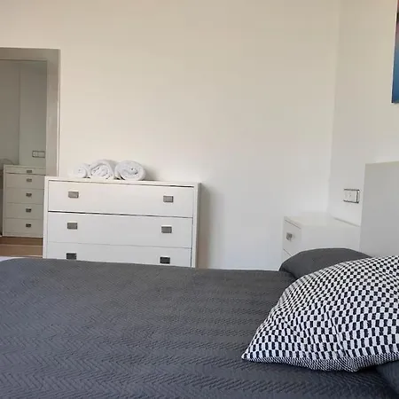 Piso Cerca Universidades Y Playa Apartmán