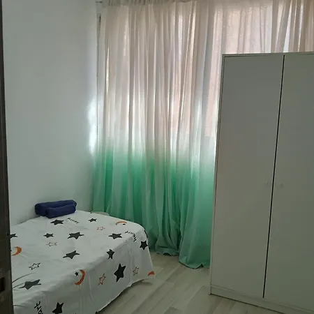 Cerca De La Playa * Валенсия