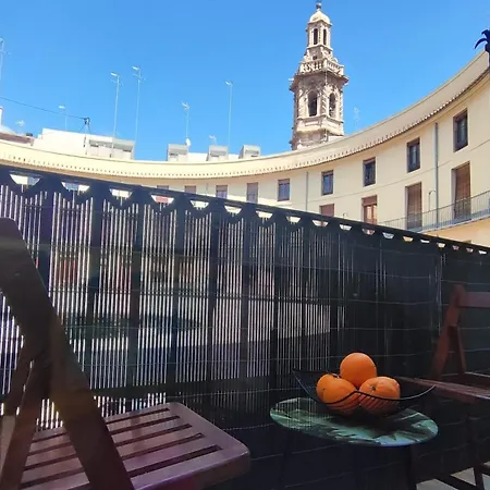 Reina Apartman