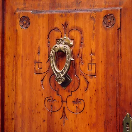 Hotel Ad Hoc Monumental 1881