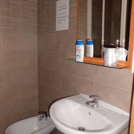 Casa de hóspedes Abastos 2*