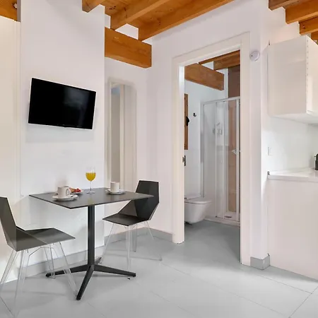 De Diseno En Plaza Del Carmen F4 فالنسيا