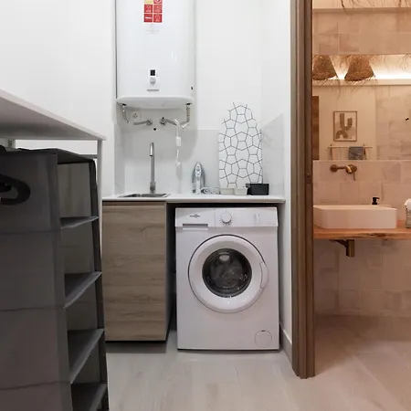 Con Piscina Y Terraza