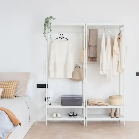 Vlc Host - Manya Walencja