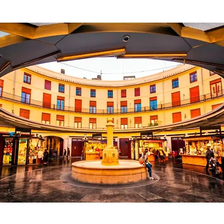 Plaza Redonda Center Apartmán *