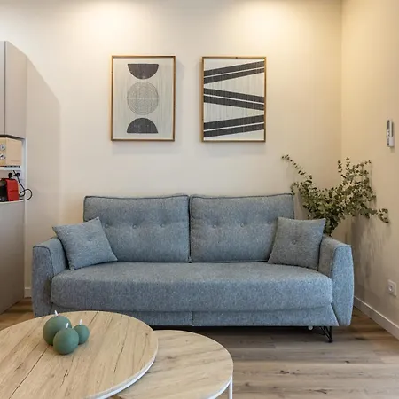 Pivote Flats - Marina B