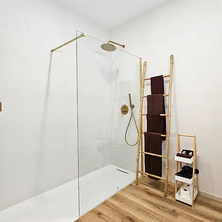 Pivote Flats - Marina B