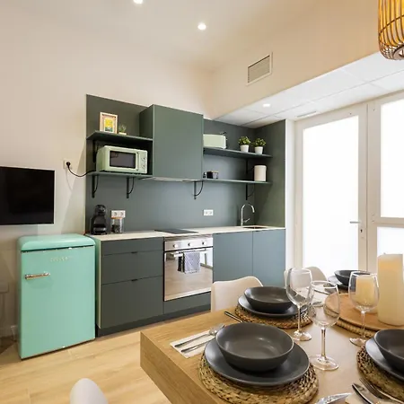 2 4 Pax, New Flat, Wifi Ac Valencia