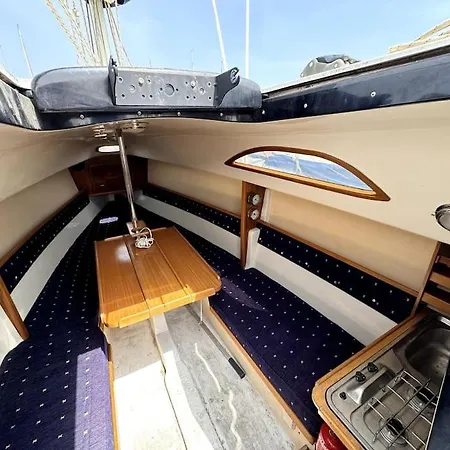 Bådhotel Marine Dream *