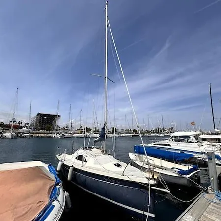 Marine Dream Bådhotel Valencia