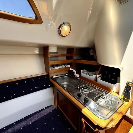 Bådhotel Marine Dream *