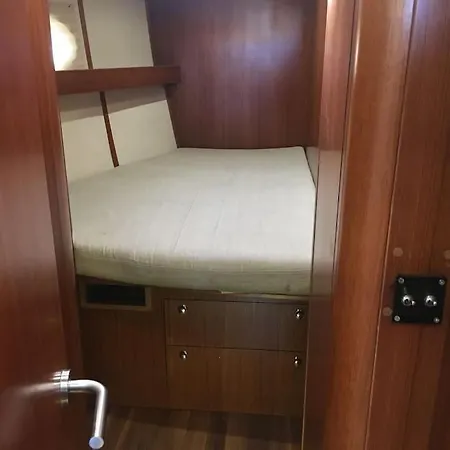 Velero Lujo, 4 Camarotes, 3 Banos, Marina Valencia