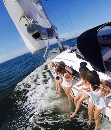 Velero Lujo, 4 Camarotes, 3 Banos, Marina *