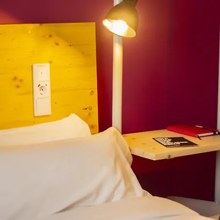 Room00 * Valencia