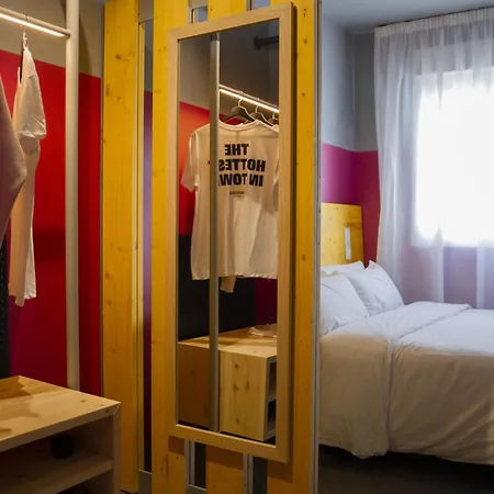 Room Valencia Auberge de jeunesse Valence