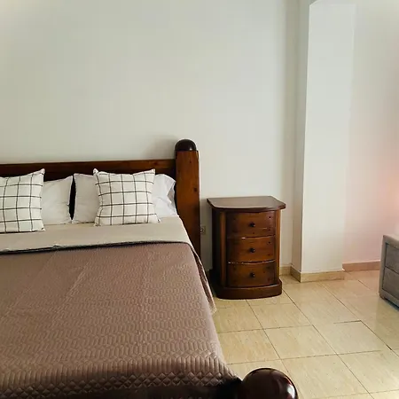 Beautiful Tulip 公寓