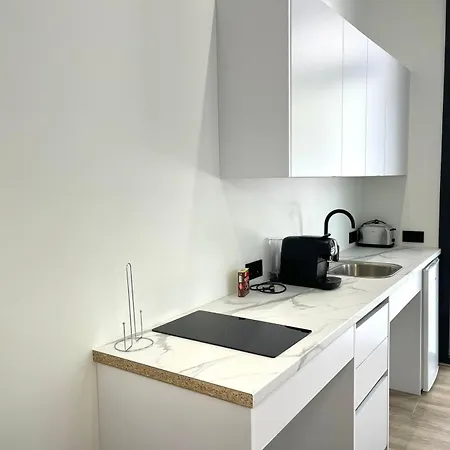 Avakian Centro * Valenza