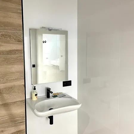 Avakian Centro * ולנסיה