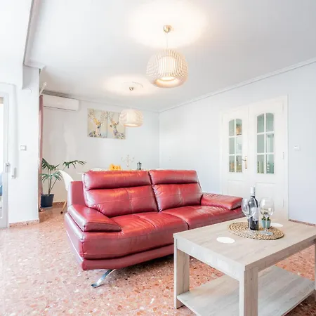 Familiar En Avenida Del Puerto Apartman *