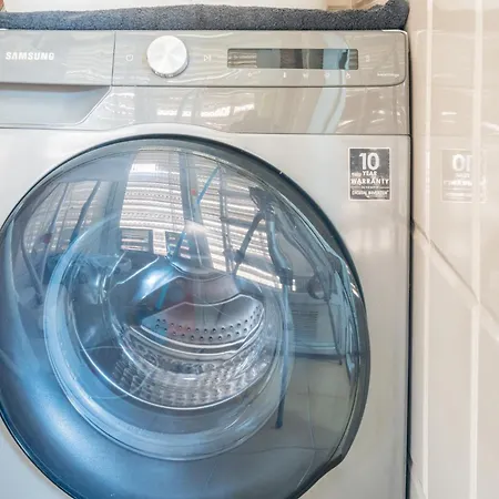 Familiar En Avenida Del Puerto