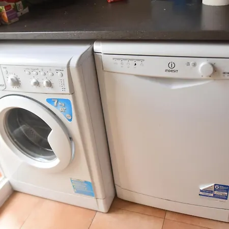 Großes Modernes Silber Für 2 Personen Und Katzenliebhaber Habitación en casa particular