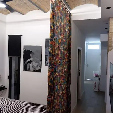 Precioso Piso Junto A La Playa A 30 Mts De Transporte Publico