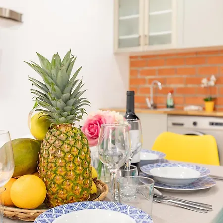 Mediterraneo By Neohotels-centro 8 Min By Metro Valencia