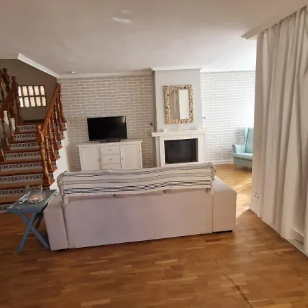 Beachfront Tatil Evi Valensiya